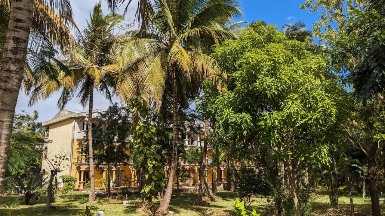 Ar Sun Hotel Antsiranana Luaran gambar